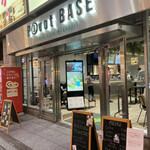 Pivot BASE Travel cafe ＠Tonbori - 