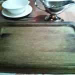 ハングリータイガー - 鉄板が乗せられるのを待つボード。