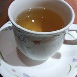 ハングリータイガー - 食後のカモミールティー。