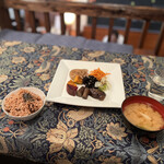 ＭＯＭＩＮＯＫＩ ＨＯＵＳＥ - 自然食セットを酵素玄米で