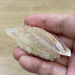 兄弟寿し - 地物血鯛