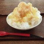 サケシーン ますふく - 〆のかき氷、マンゴーと練乳と酒粕のソース