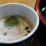 Douraku Sushi - 夜の寿司セットの茶碗蒸し