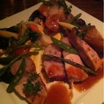 色使いもきれいなお肉