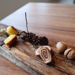 ヴィラ・デラ・パーチェ - 小菓子