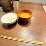 松阪牛ハンバーグ専門店ガーベラ - 一の膳と豚汁