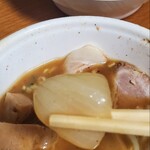 隆勝 - 隆勝の特徴的な玉ねぎ