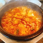 韓国スープ定食 ピニョ食堂 - 