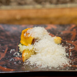 鉄板焼きWAGYU LIVERARY - 和牛ハンバーグ オープンサンド