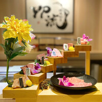 焼肉割烹 YP流 宗右衛門町本店 - 花の階段盛り