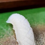 てっちゃん寿司 - イカ塩。