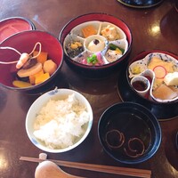 韻松亭 - 
