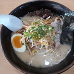 豚黒ラーメン - 