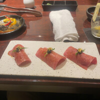 黒毛和牛焼肉 虎斑 北新地店 - 