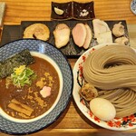 中華蕎麦 沙羅善 - 濃厚豚骨魚介つけめん（特） + 半熟味玉 -極- + 特選チャーシュー 5種盛