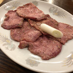 亀城苑 - 上タン塩