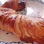 ジャン・フランソワ - クロワッサン248円（税込）