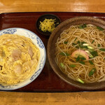 丸亀 - 親子丼セット(かけそば･漬物)