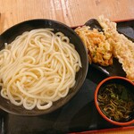 丸亀製麺 - 