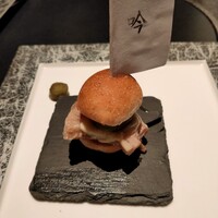 個室 和牛焼肉 吟 難波店 - 