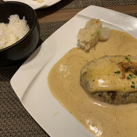 旬菜ステーキ処 らいむらいと - らいむらいと風チーズハンバーグ200g