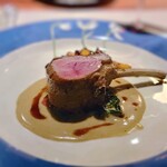 Saucer - シストロン産の仔羊のロティ