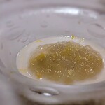 Saucer - 蕎麦茶のブランマンジェに雲丹と翡翠茄子。柚子も香ります。