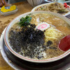 味の横綱 - 料理写真:黒ラーメン背脂(¥680)+特盛(¥150)