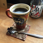 美楽育縁 - セットのコーヒー