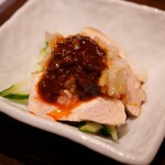 九州うまいもんと焼酎 芋蔵 - しび辛 坦々よだれ鶏