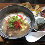 美楽育縁 - ソーキそばセット