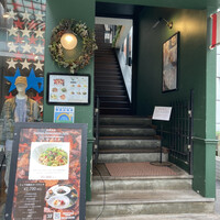 オッティモ・シーフード・ガーデン 新宿店 - 店頭から良い雰囲気