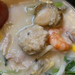 長崎ちゃんぽん・皿うどん 球磨 - 白い肉団子