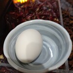 刀削麺 大鵬 - サービスゆで卵。