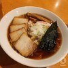 自家製熟成麺 吉岡 目白総本店