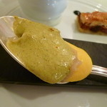 エタンセール カワモト - 【オードブル】（金美にんじんのムースとタイラギ貝、ふきのとうのソース添え）