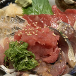 鮮魚・お食事処 山正 - 五色丼アップ