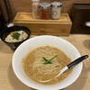 menyaemu - 料理写真:雲丹そば¥1500、雲丹ご飯¥400