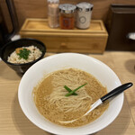 麺屋M - 料理写真:雲丹そば¥1500、雲丹ご飯¥400