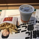 マクドナルド - コーラゼロとポテトSだけで申し訳ないんですけど。。。