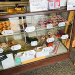 ROMII DONUT STORE - 