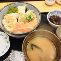 魚屋 小次朗 - 