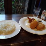 カフェ・喫茶＆洋食 KITCHEN FUKUI - 