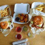 The Burger Stand CHOP - 料理写真: