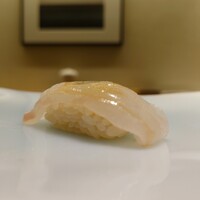 鮨 なんば 日比谷 - ヒラメ