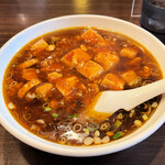 中華餃子楼 - マーボー麺＋半チャーハン750円