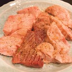 Yakiniku Mikaduki - 