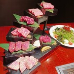 焔立つ肉寿司と牛タンタワー 肉処 双葉 三宮 - 黒毛和牛の階段７種盛り合わせ♡