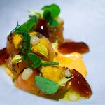フランス料理 エステール by アラン・デュカス - 山梨県産「富士の介」グラブラックス　ウニ　サフラン風味のジュレ