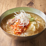 Special kimchi Cold Noodles